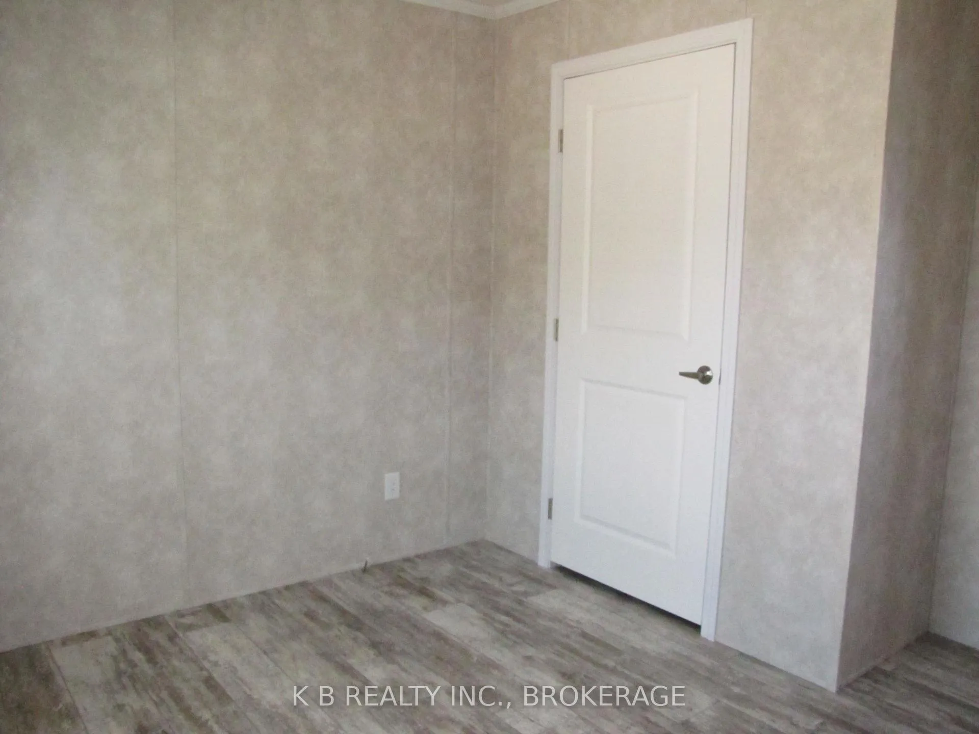 Photo 13 of 1 Parkington Place, Kingston, Rideau — HOMEH