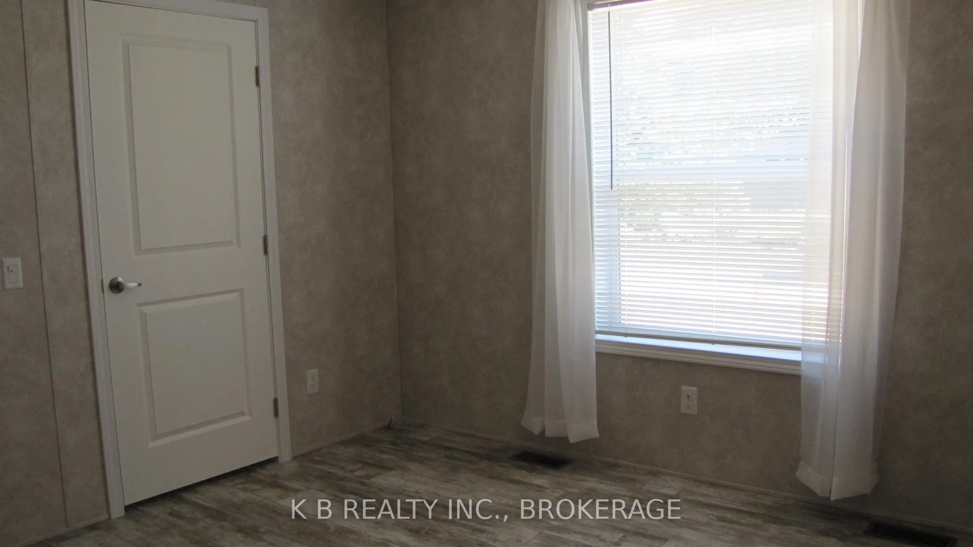 Photo 16 of 1 Parkington Place, Kingston, Rideau — HOMEH