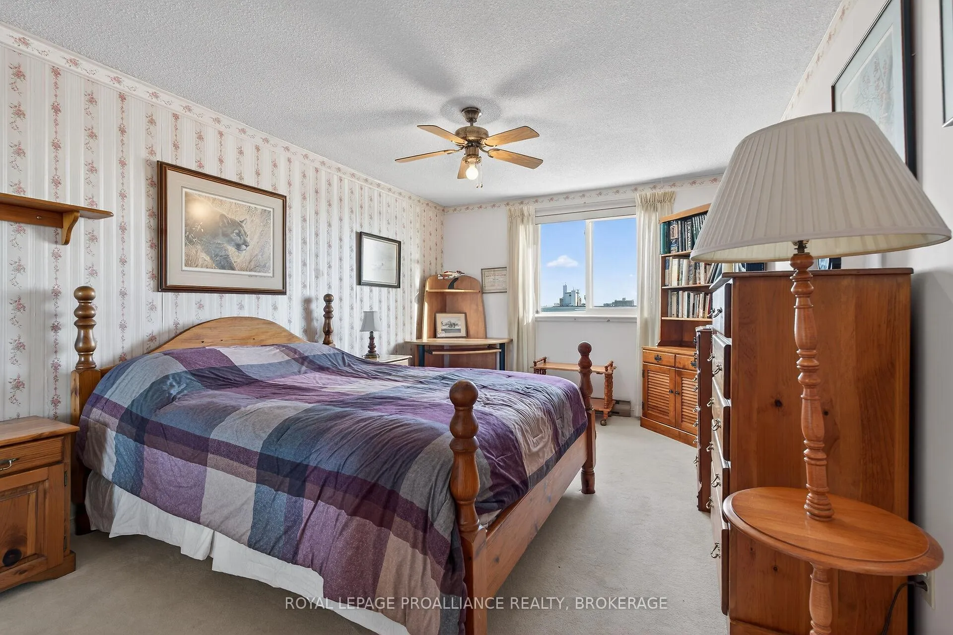 Photo 22 of Unit 606, 257 Bath Road, Kingston, West of Sir John A. Blvd — HOMEH