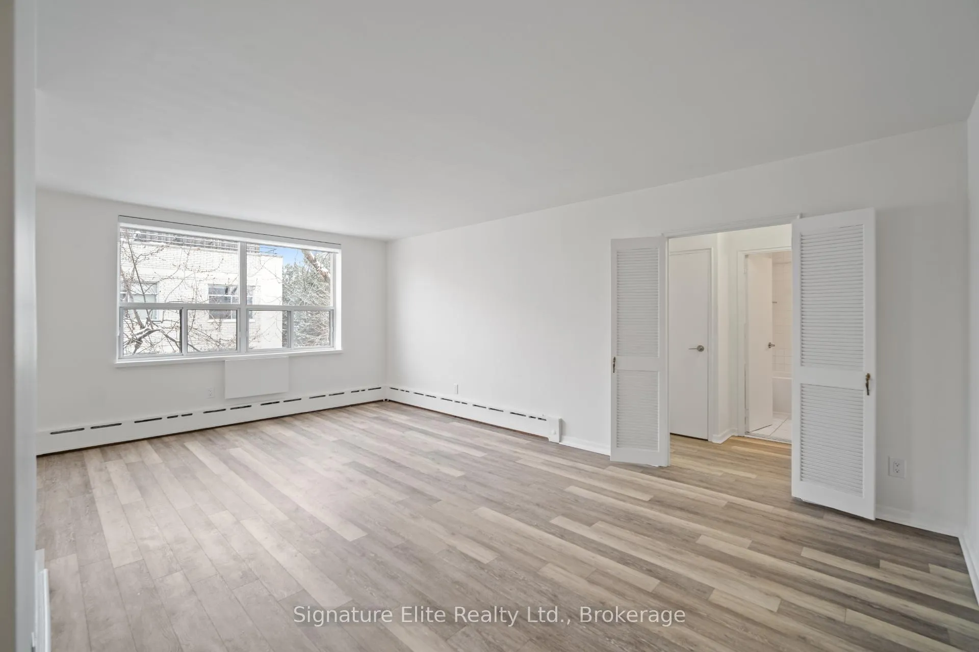 Photo 4 of Unit 504, 345 Lonsdale Road, Toronto, Forest Hill South — HOMEH