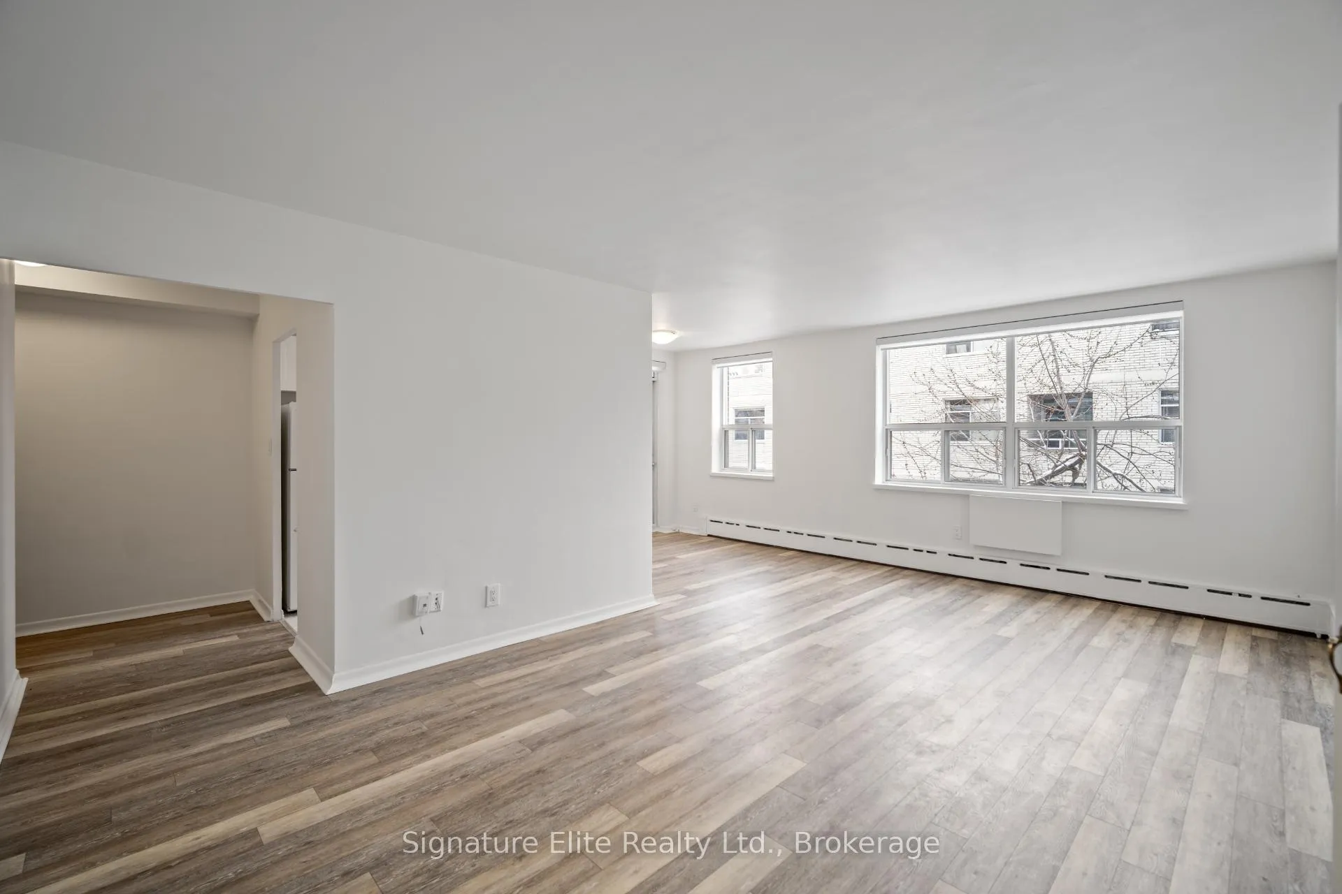 Photo 5 of Unit 504, 345 Lonsdale Road, Toronto, Forest Hill South — HOMEH