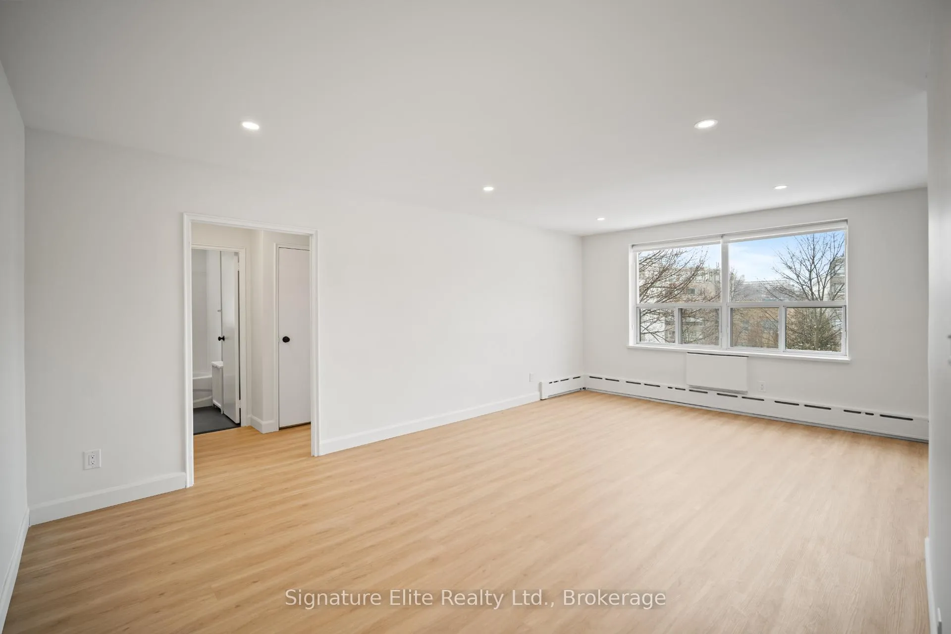 Photo 7 of Unit 308, 345 Lonsdale Road, Toronto, Forest Hill South — HOMEH