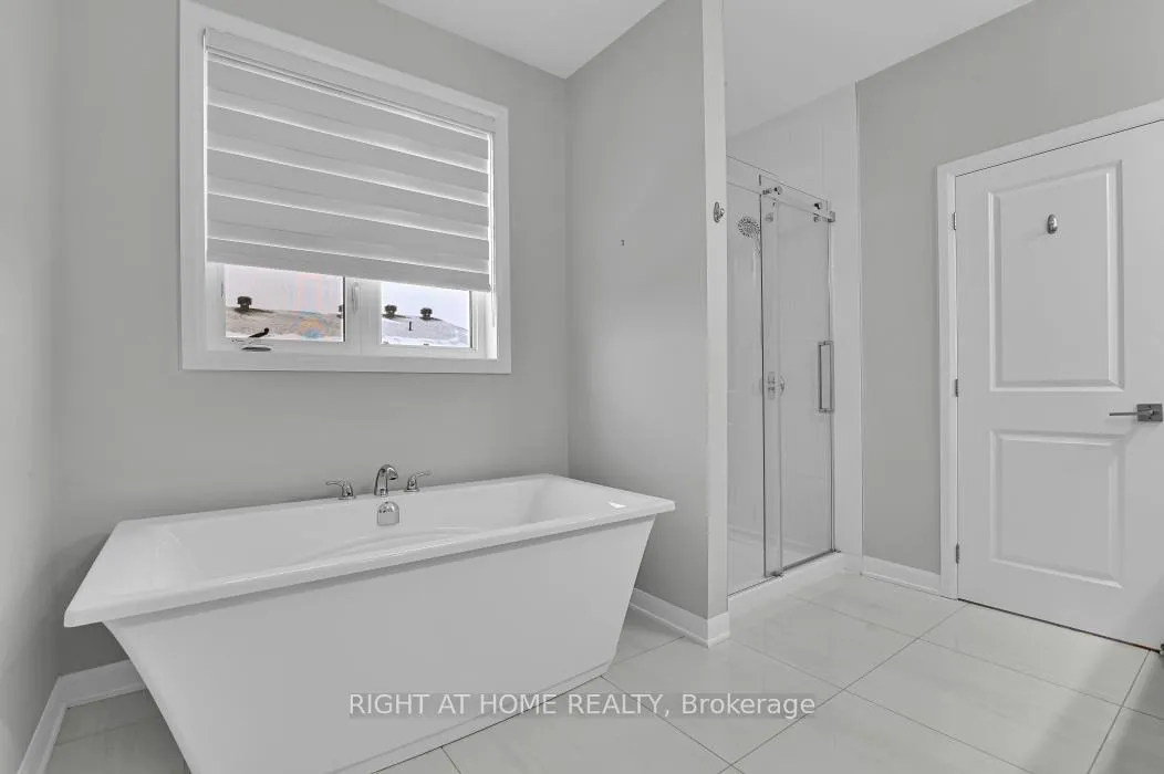 Photo 21 of 785 Cappamore Drive, Ottawa, Barrhaven - Half Moon Bay — HOMEH