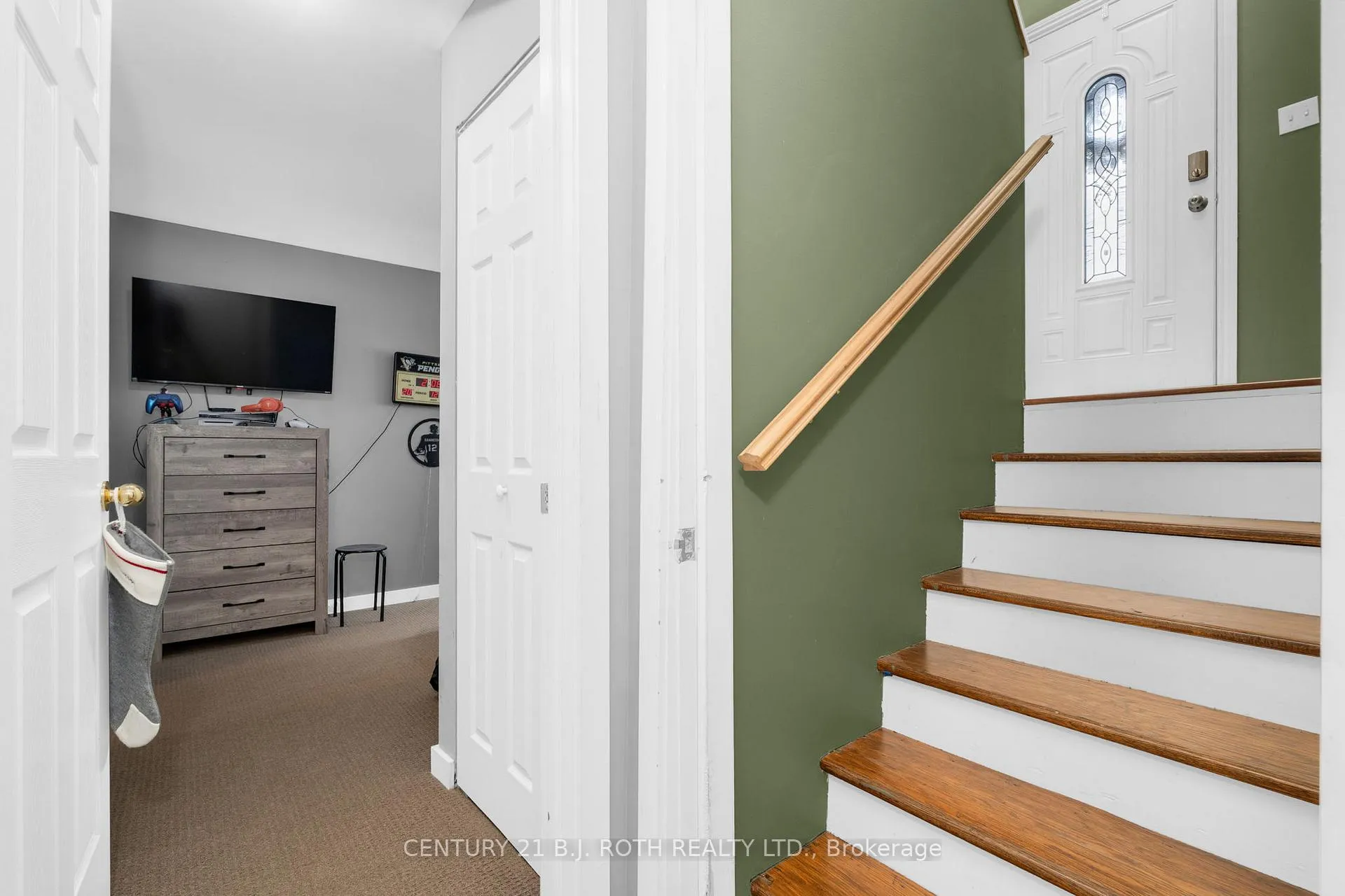 Photo 23 of 440 Barrie Road, Orillia — HOMEH