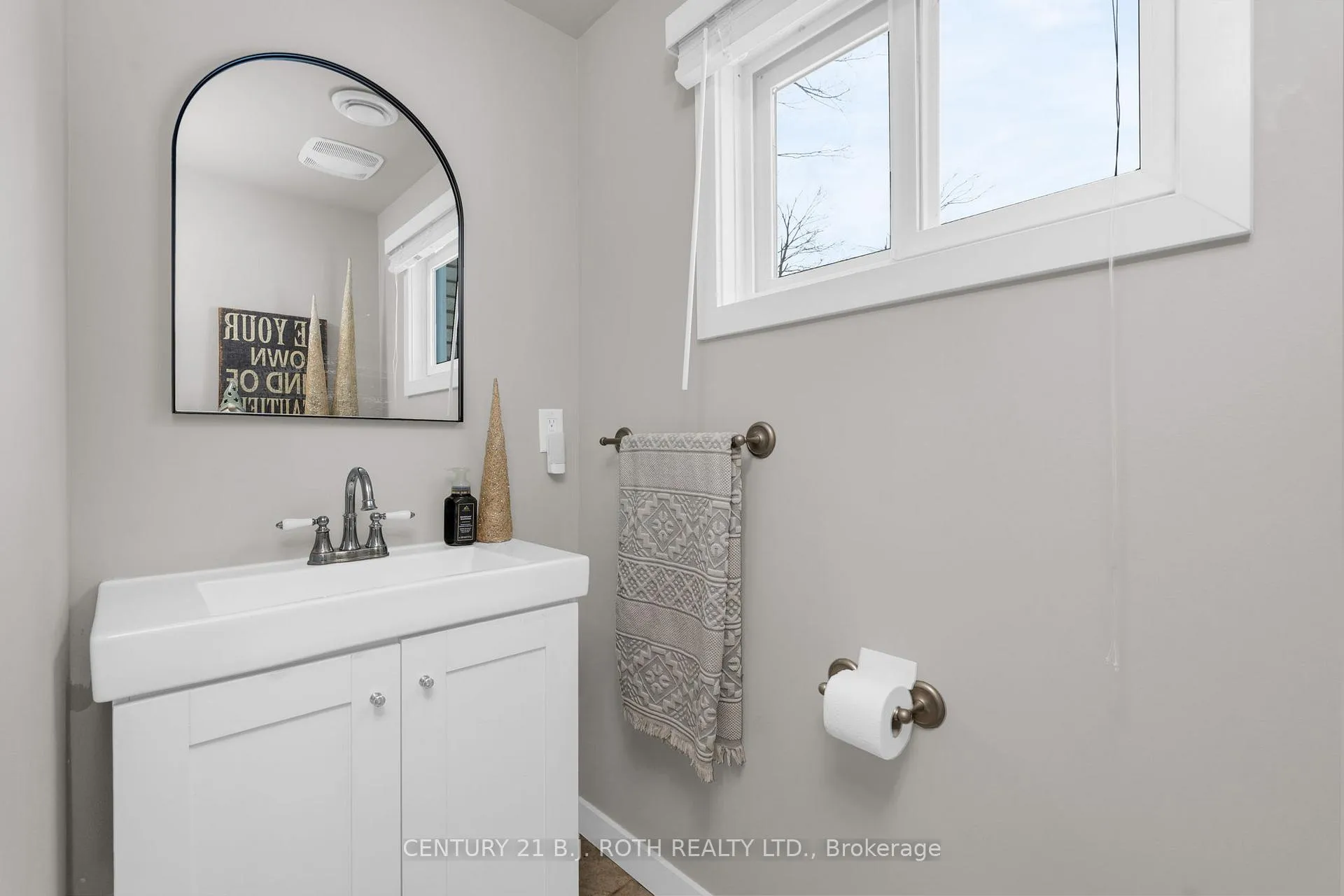 Photo 27 of 440 Barrie Road, Orillia — HOMEH