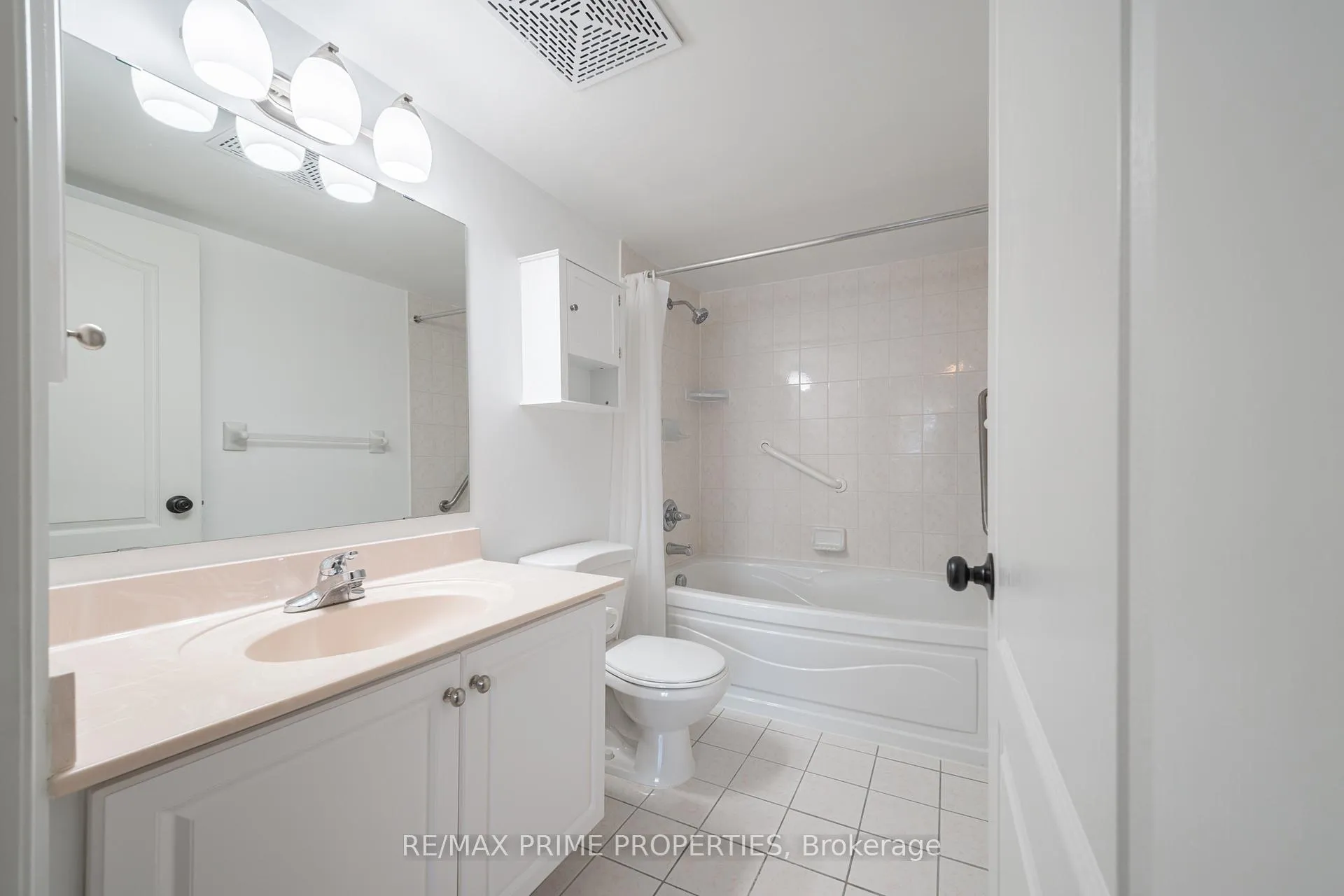 Photo 27 of Unit 320, 85 The Boardwalk Way, Markham, Greensborough — HOMEH