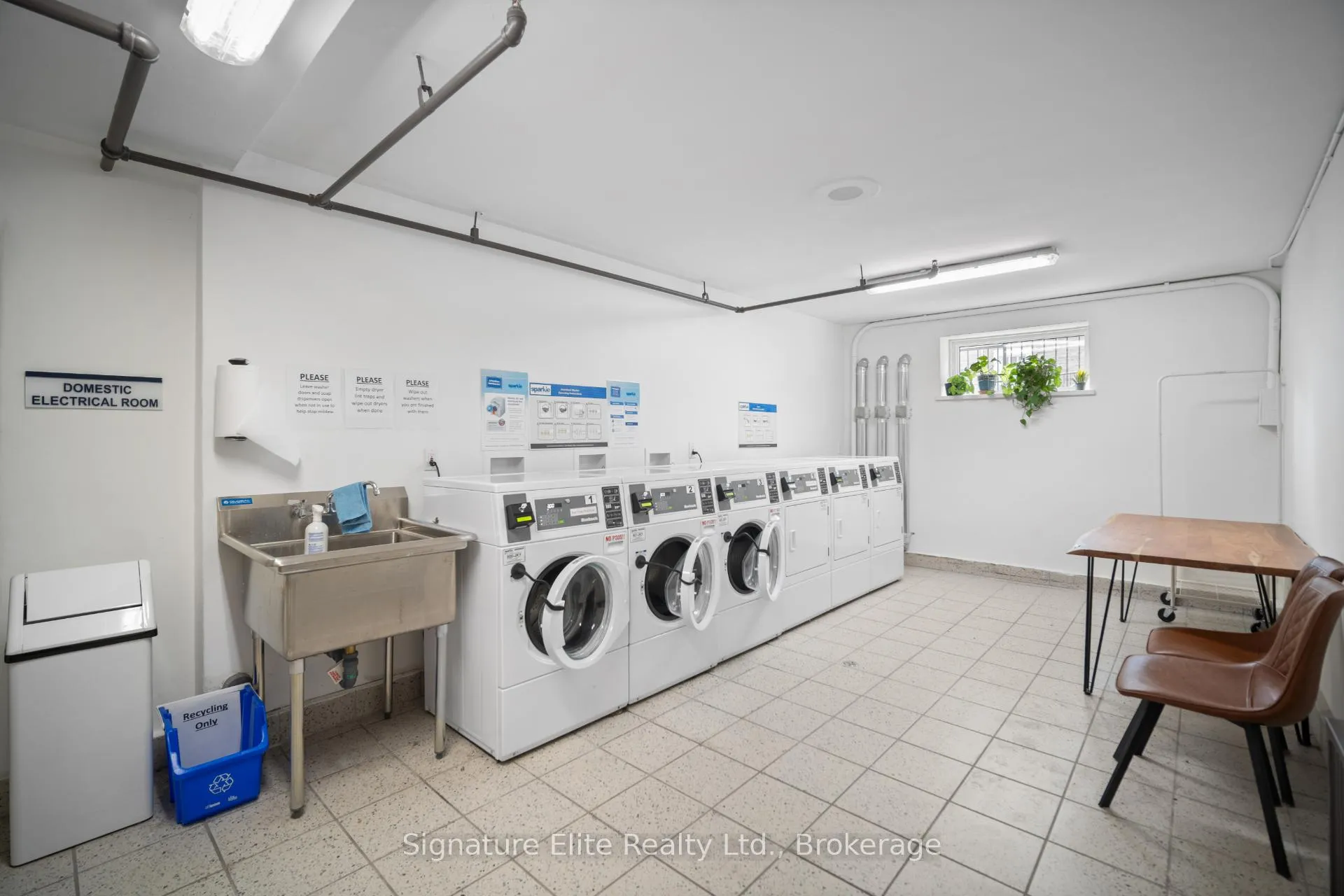 Photo 12 of Unit 303, 345 Lonsdale Road, Toronto, Forest Hill South — HOMEH
