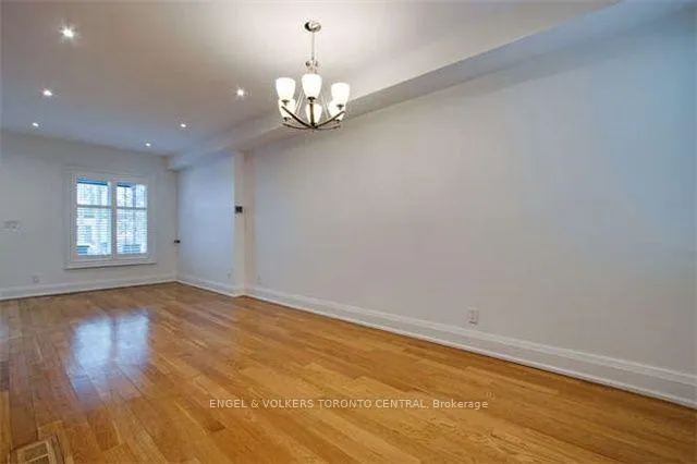 Photo 4 of 520 Eastern Avenue, Toronto, South Riverdale — HOMEH