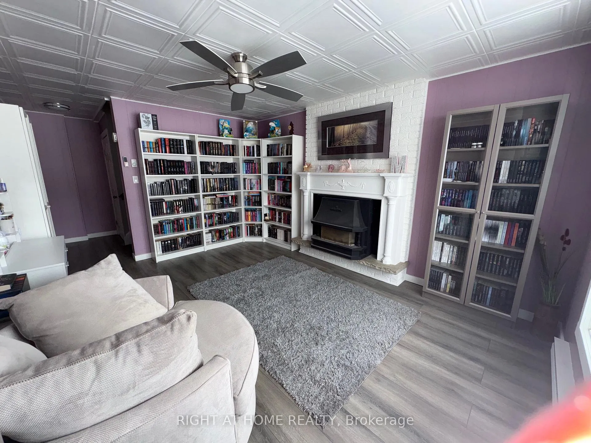 Photo 3 of 27 Shore Acres Boulevard, North Bay, Ferris — HOMEH