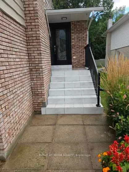 Photo 7 of 27 Shore Acres Boulevard, North Bay, Ferris — HOMEH