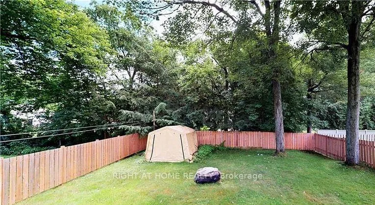 Photo 16 of 27 Shore Acres Boulevard, North Bay, Ferris — HOMEH