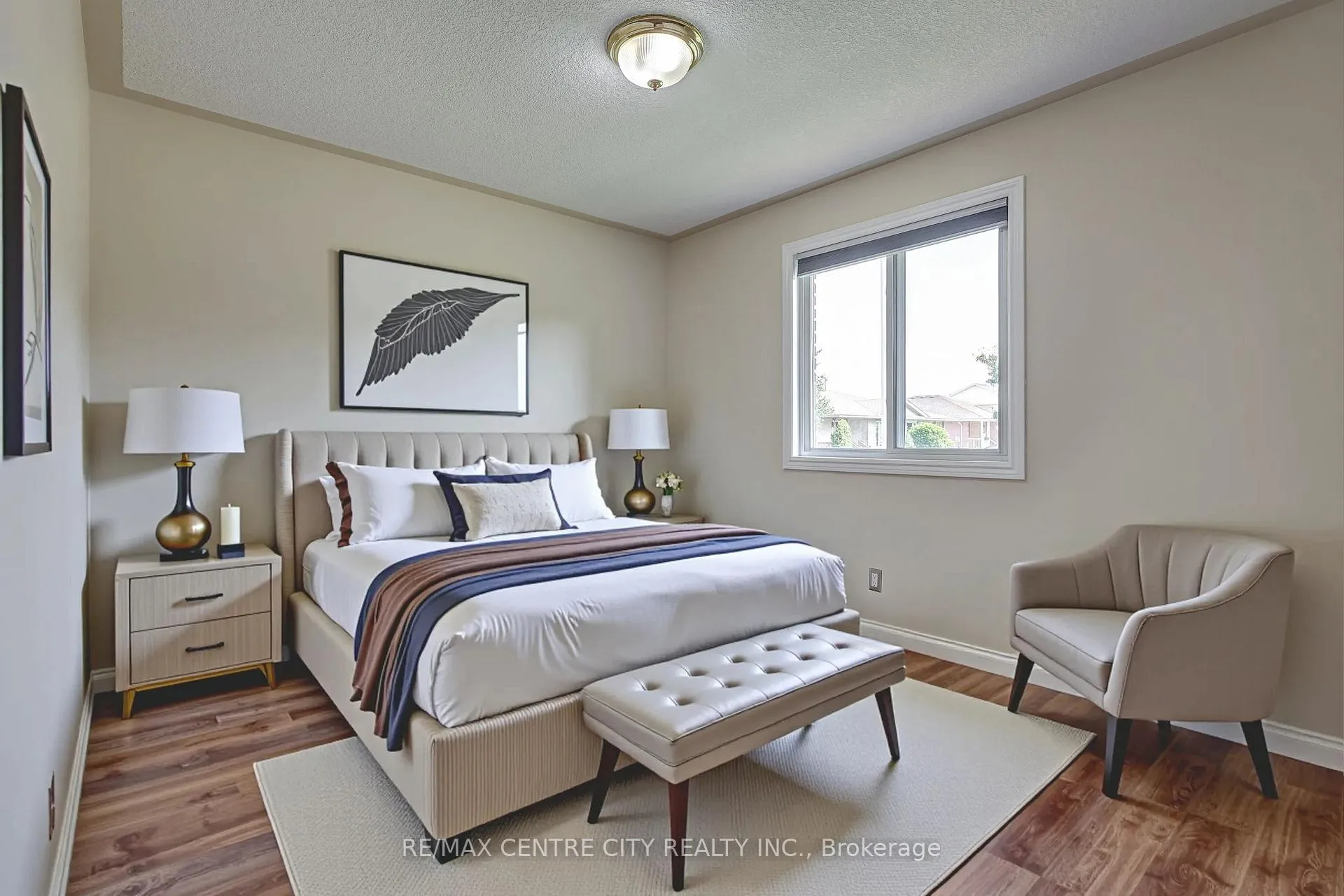 Photo 18 of 26 Sifton Drive, St. Thomas — HOMEH