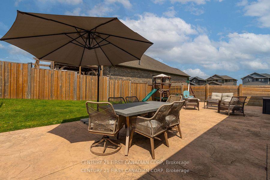 Photo 13 of 3 Hardy Court, Lucan Biddulph, Lucan — HOMEH