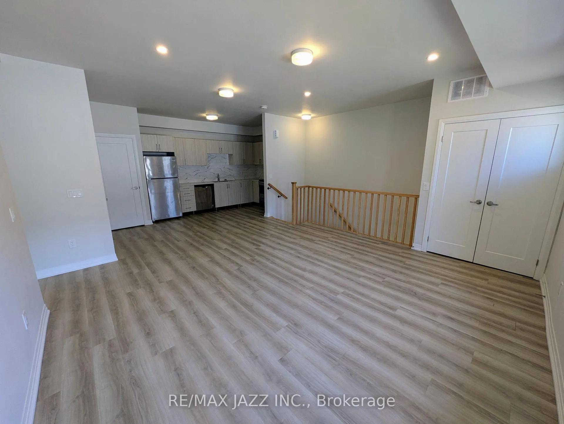 Photo 7 of Unit 201, 750 King Street E, Oshawa, Eastdale — HOMEH