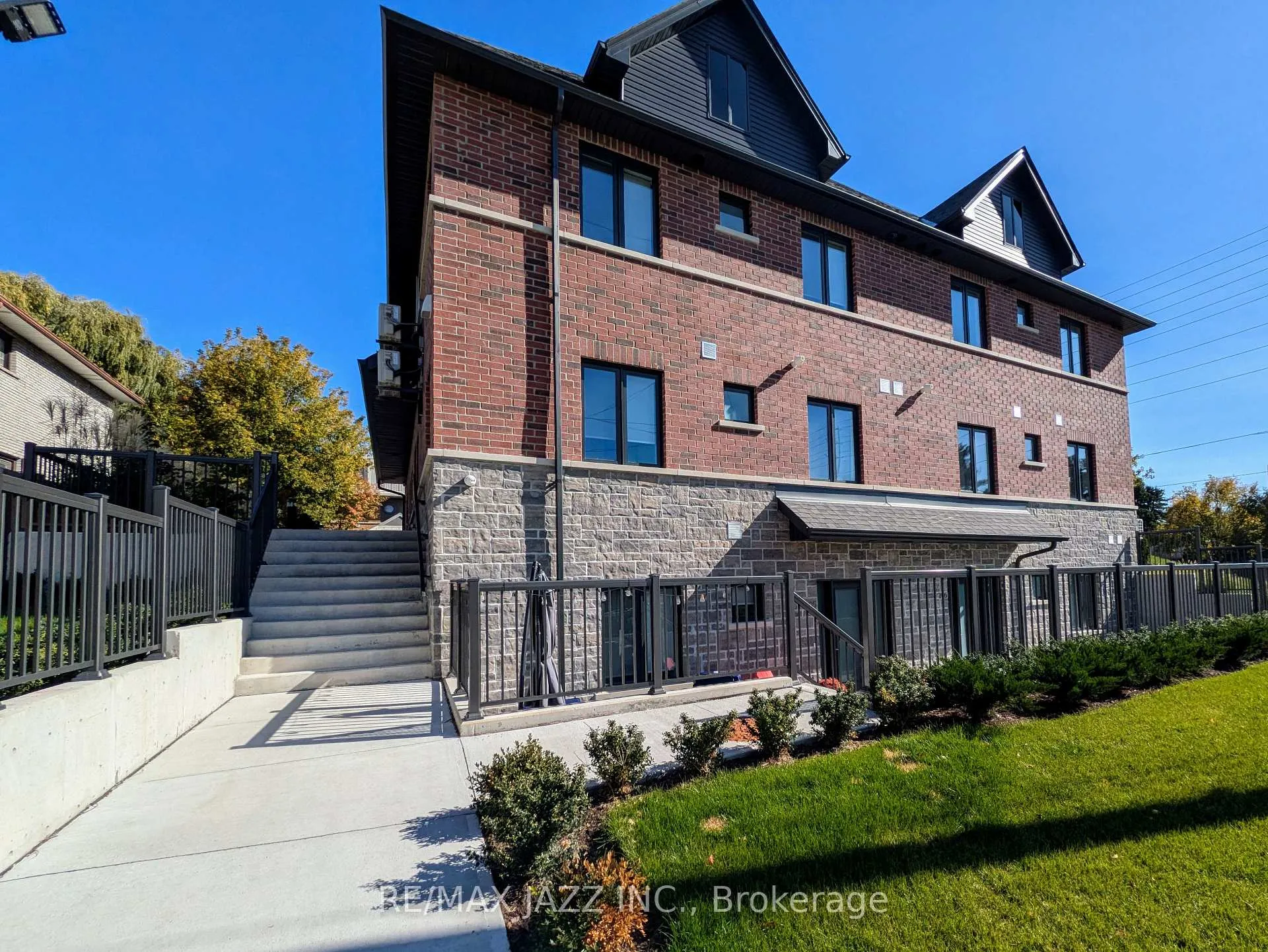 Photo 19 of Unit 201, 750 King Street E, Oshawa, Eastdale — HOMEH
