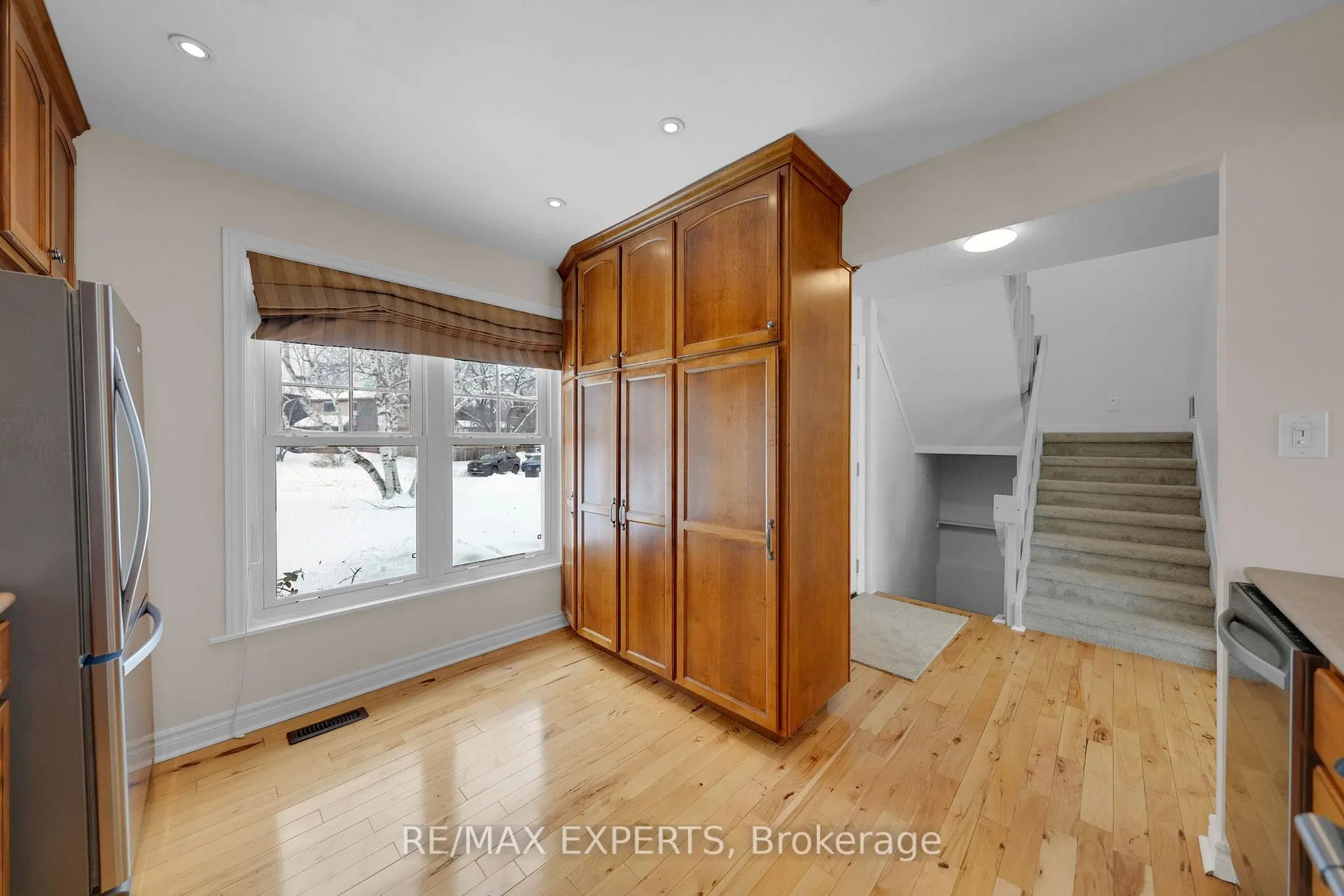 Photo 13 of 80 Downey Drive, Caledon, Bolton East — HOMEH