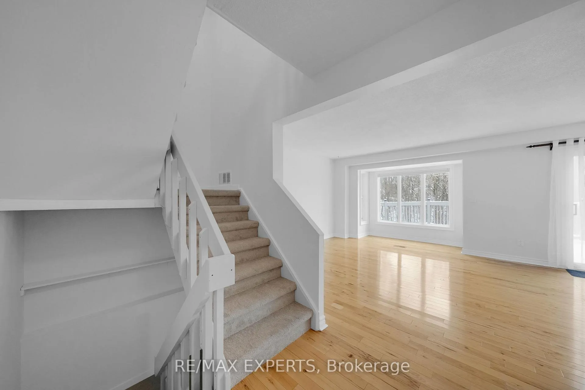 Photo 14 of 80 Downey Drive, Caledon, Bolton East — HOMEH