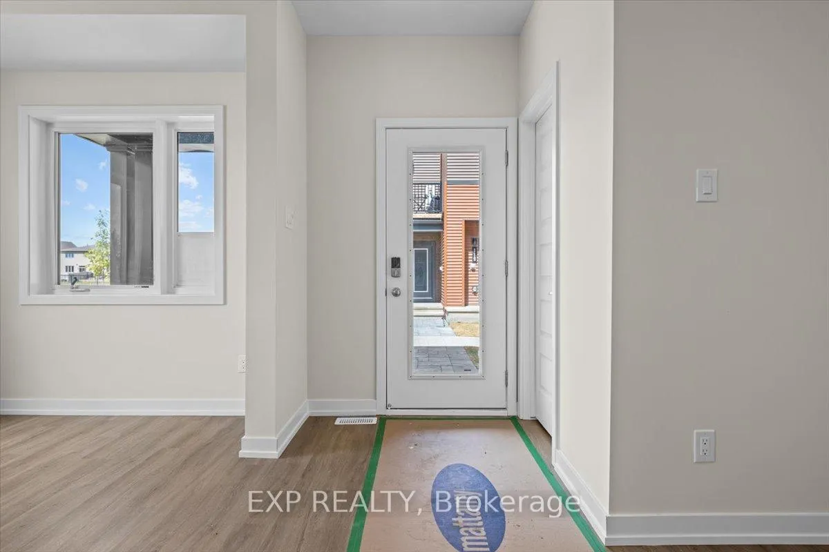 Photo 2 of 614 Tobiano Private, Ottawa, Stittsville (South) — HOMEH