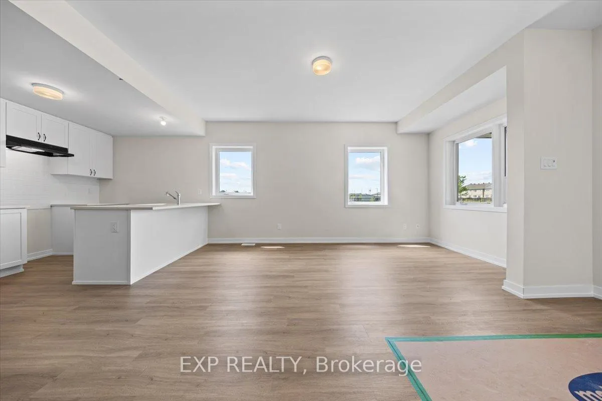 Photo 16 of 614 Tobiano Private, Ottawa, Stittsville (South) — HOMEH
