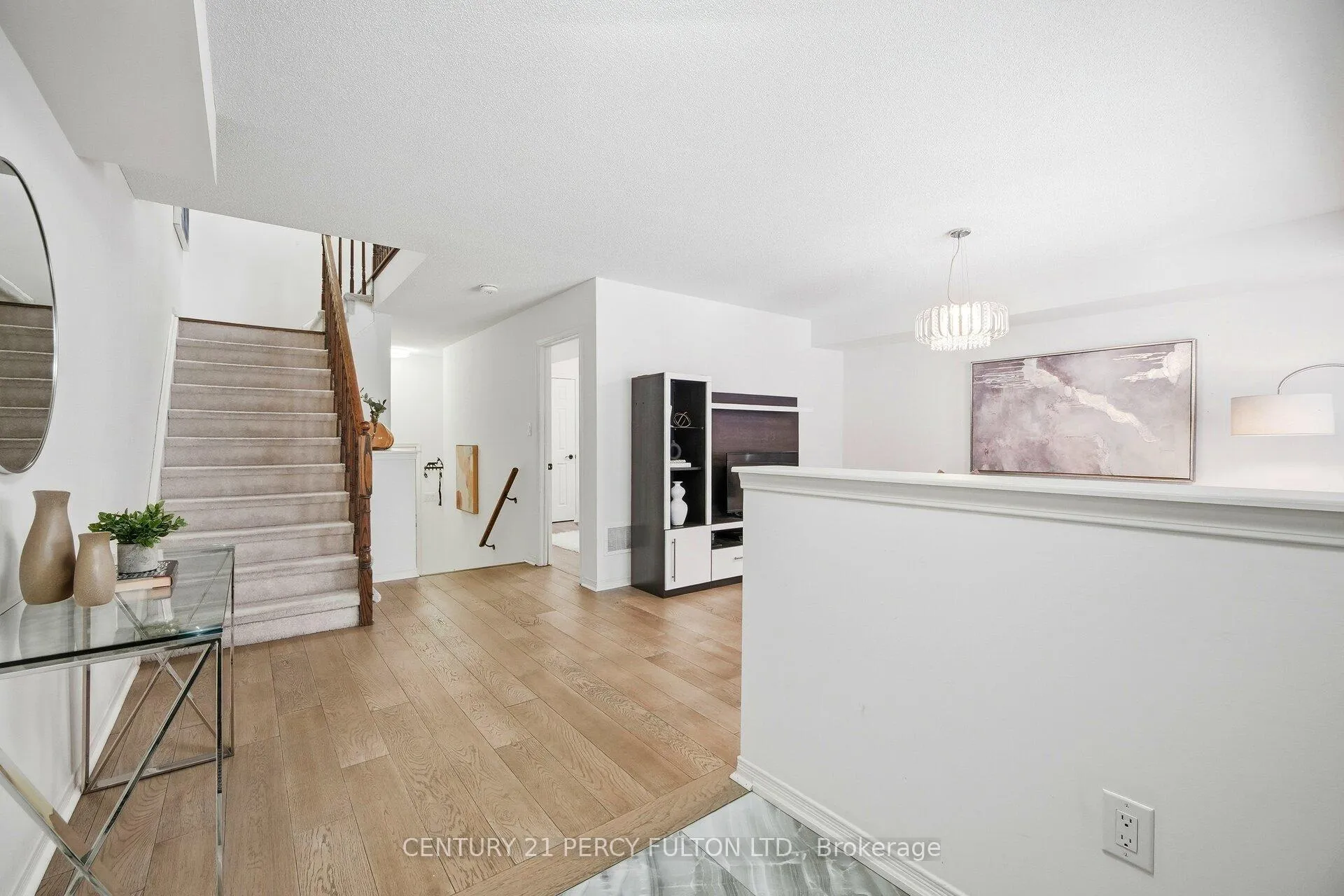 Photo 6 of 87 Ainley Road, Ajax, Central East — HOMEH