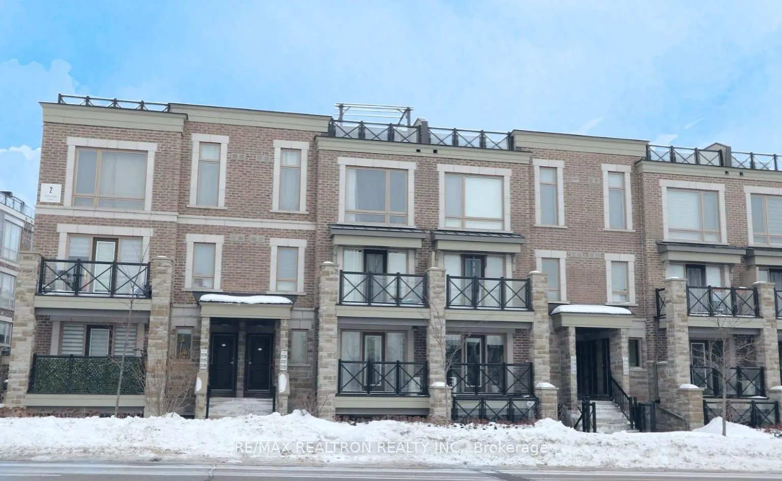 Front of Unit 2120, 2 Westmeath Lane