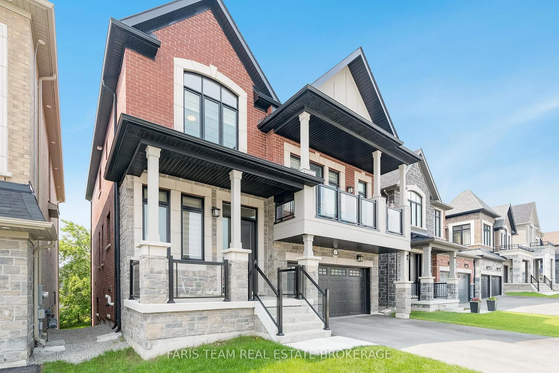 Photo 5 of 1425 Blackmore Street, Innisfil, Alcona — HOMEH