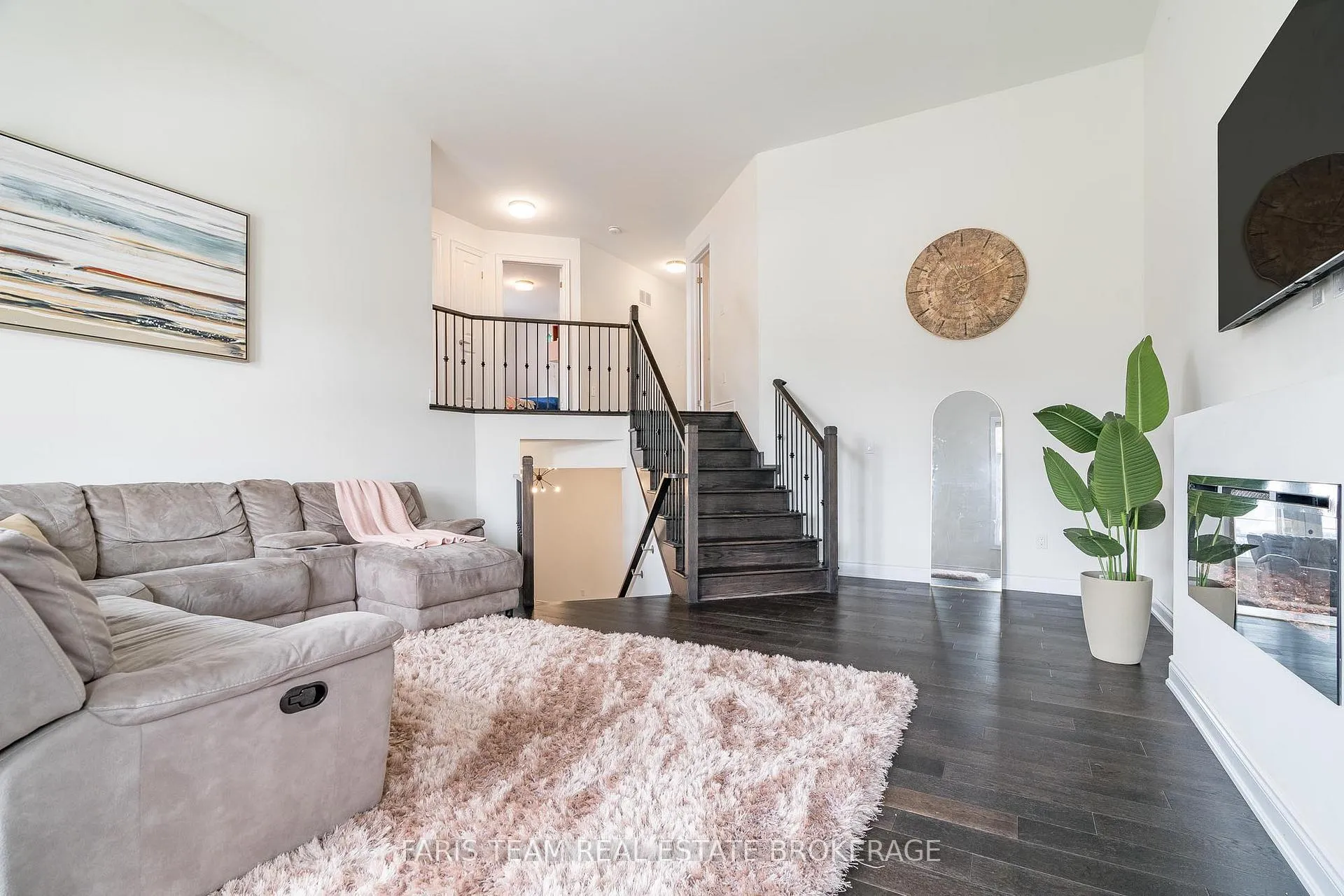 Photo 23 of 1425 Blackmore Street, Innisfil, Alcona — HOMEH