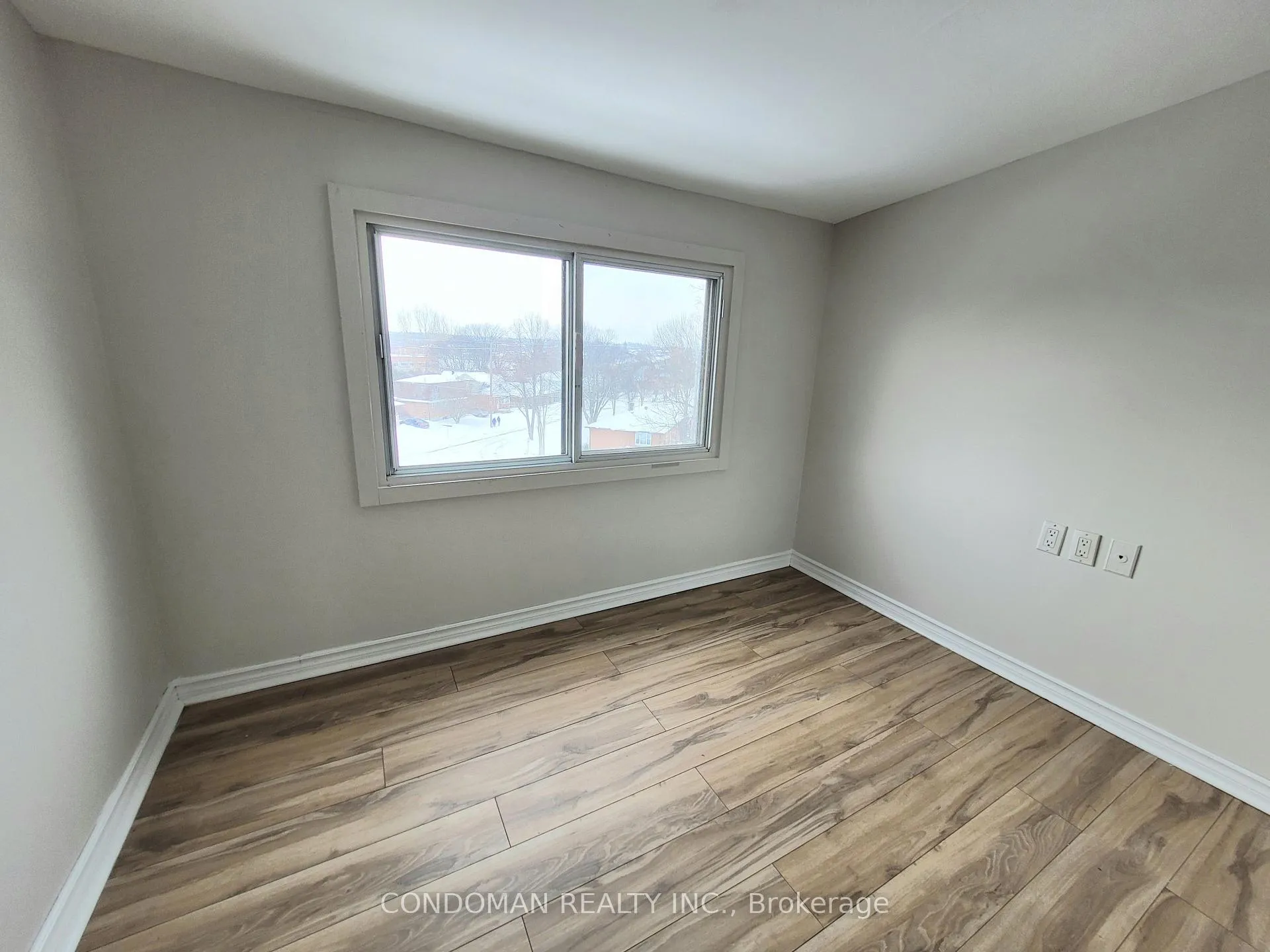 Photo 11 of Unit 15, 477 Dean Avenue, Oshawa, Central — HOMEH