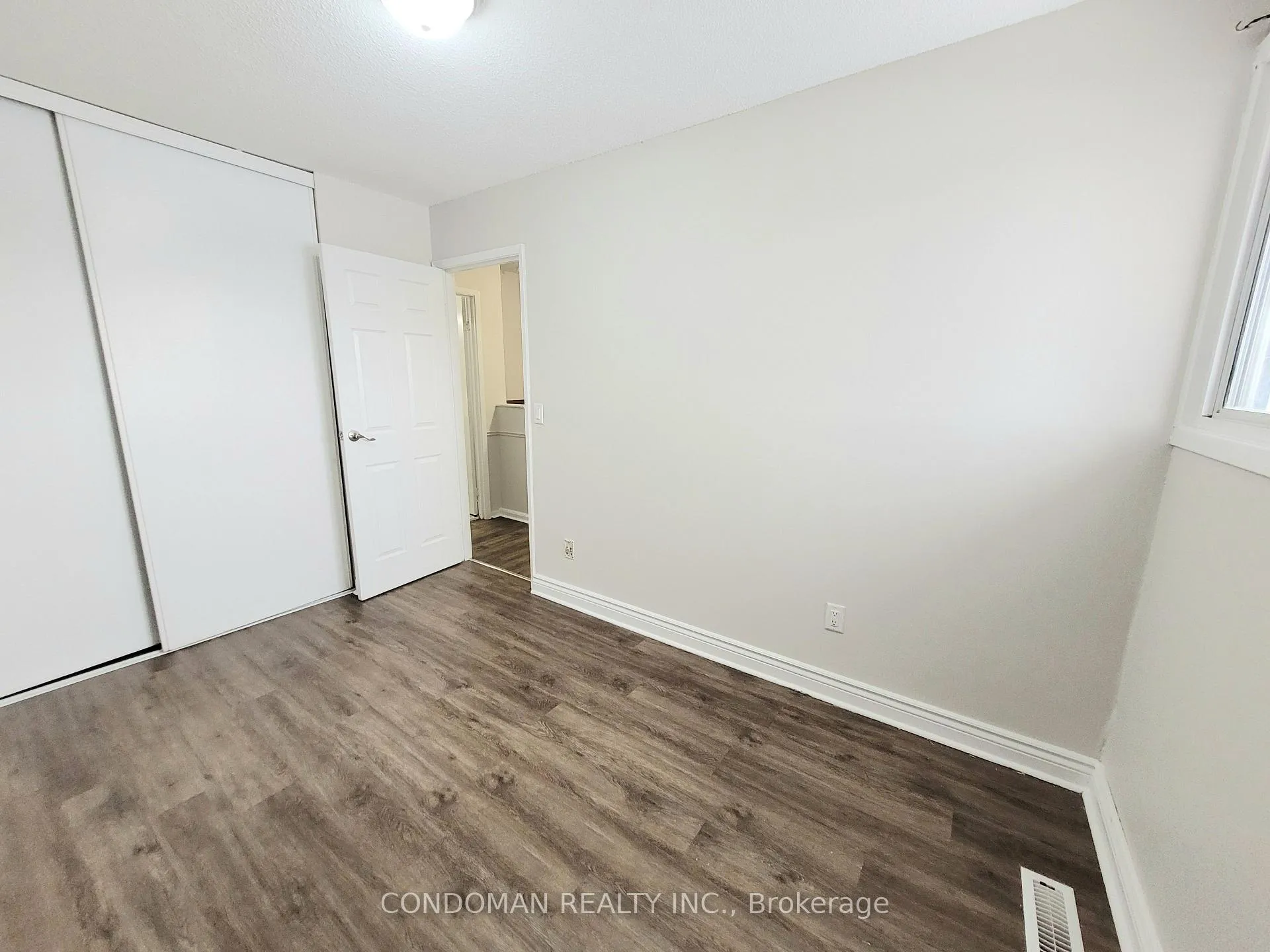 Photo 17 of Unit 15, 477 Dean Avenue, Oshawa, Central — HOMEH