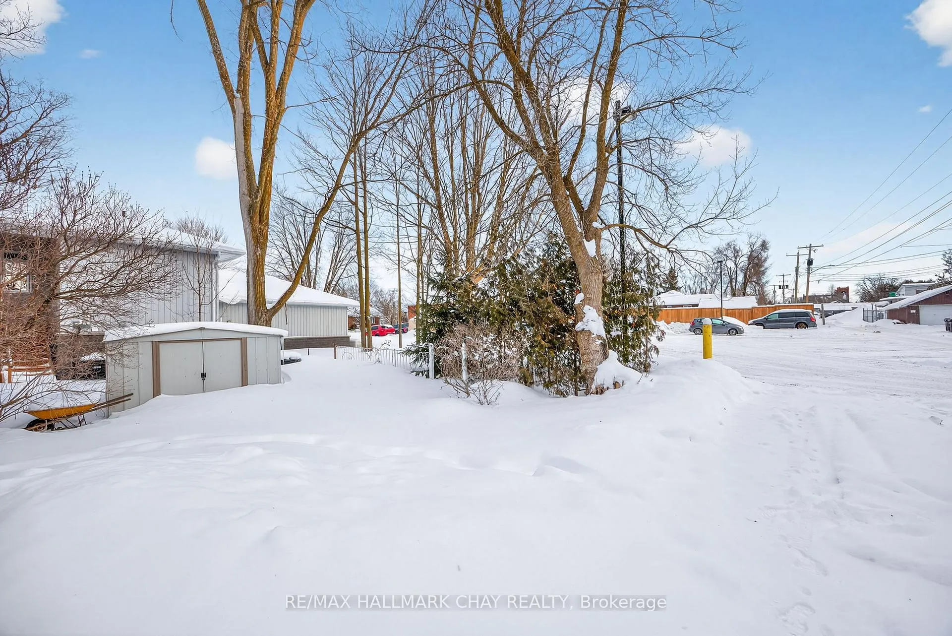 Photo 21 of 9 Maria Street, Springwater, Elmvale — HOMEH