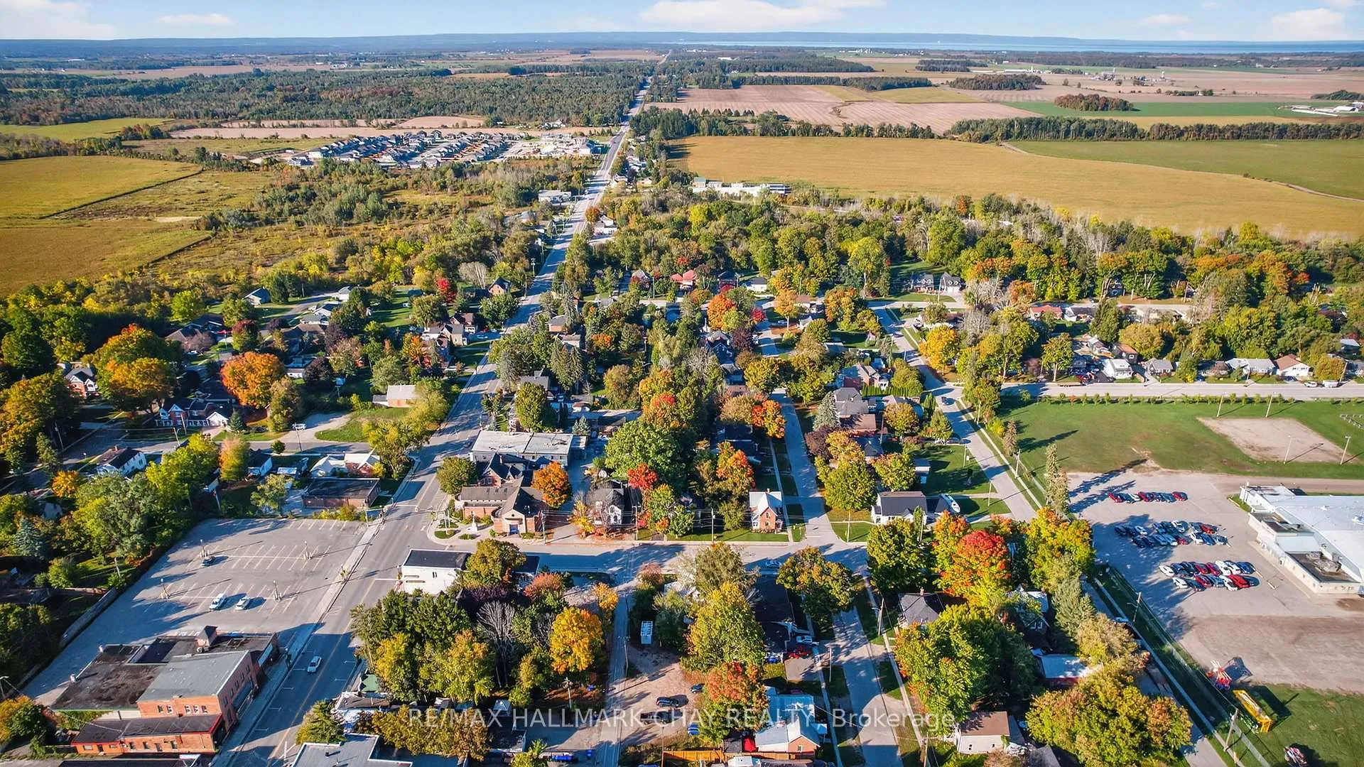 Photo 25 of 9 Maria Street, Springwater, Elmvale — HOMEH