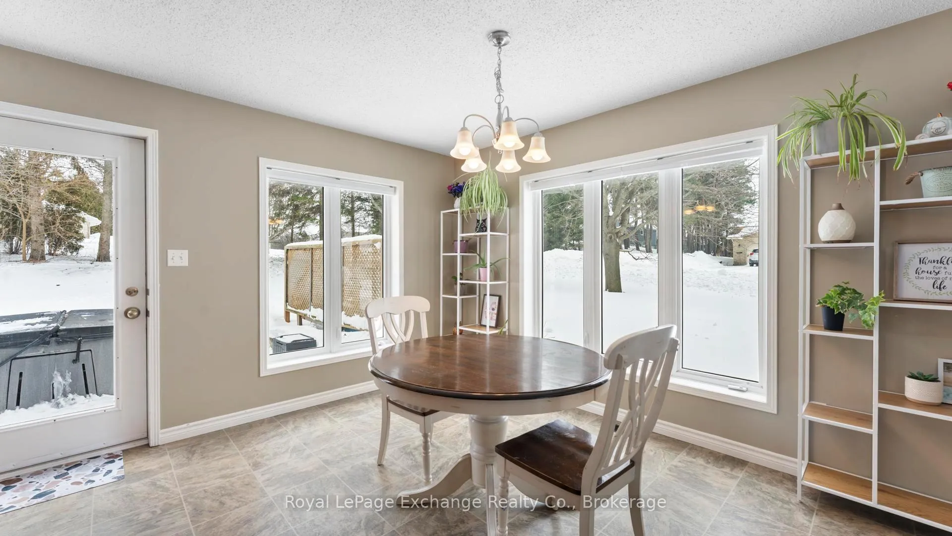 Photo 11 of 937 Kris Street, Huron-Kinloss — HOMEH