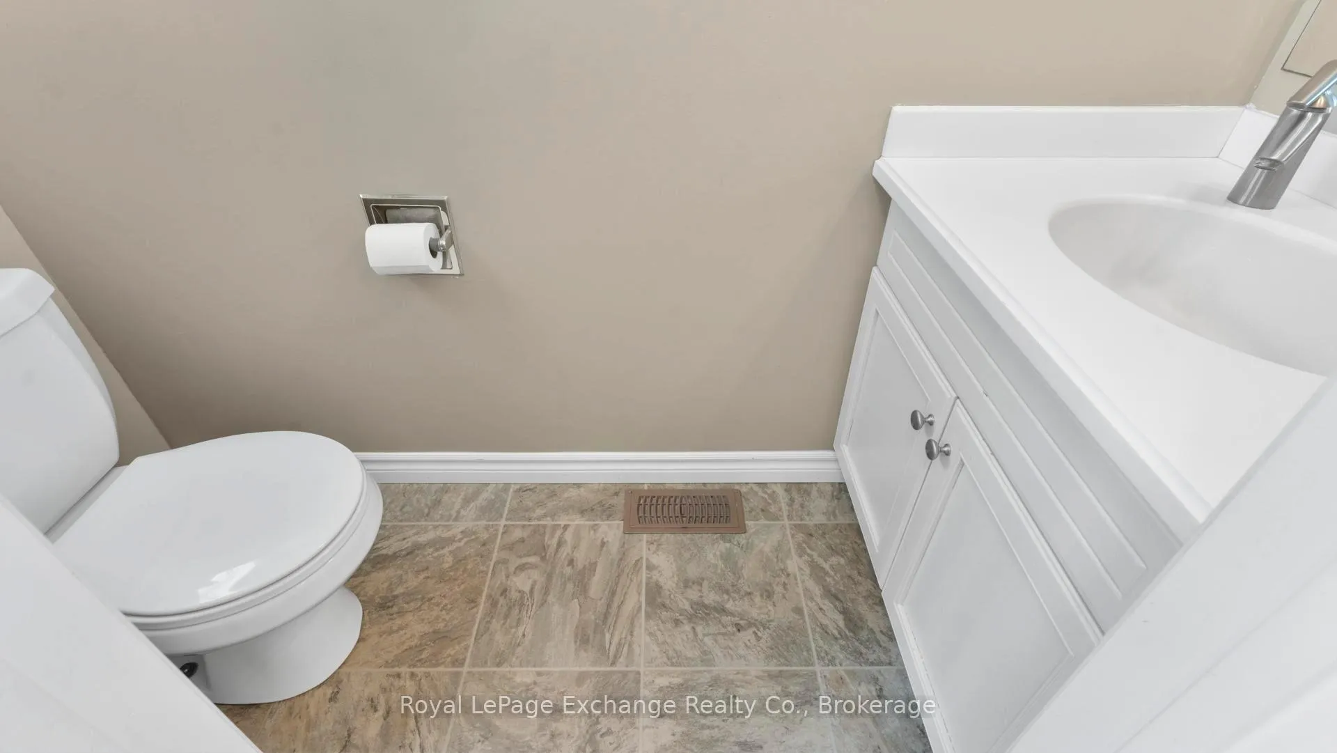 Photo 34 of 937 Kris Street, Huron-Kinloss — HOMEH