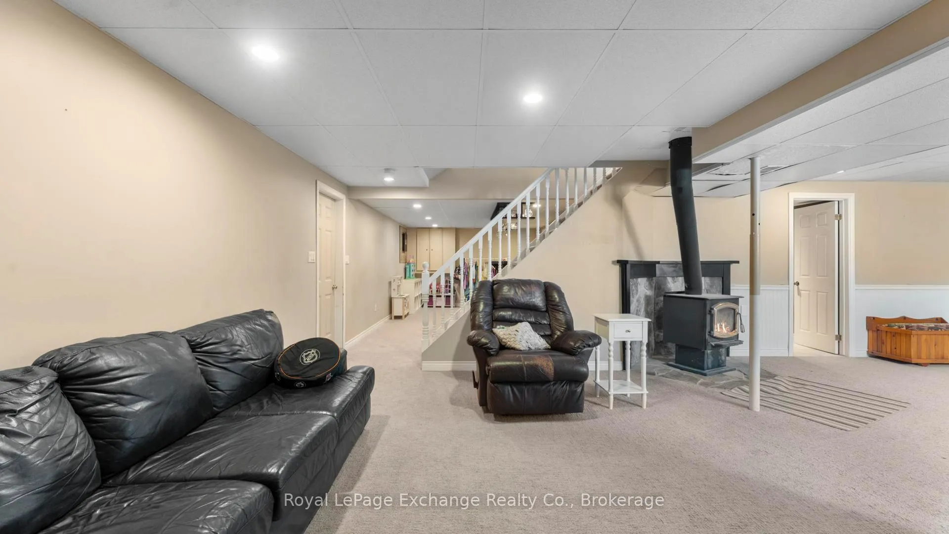 Photo 38 of 937 Kris Street, Huron-Kinloss — HOMEH