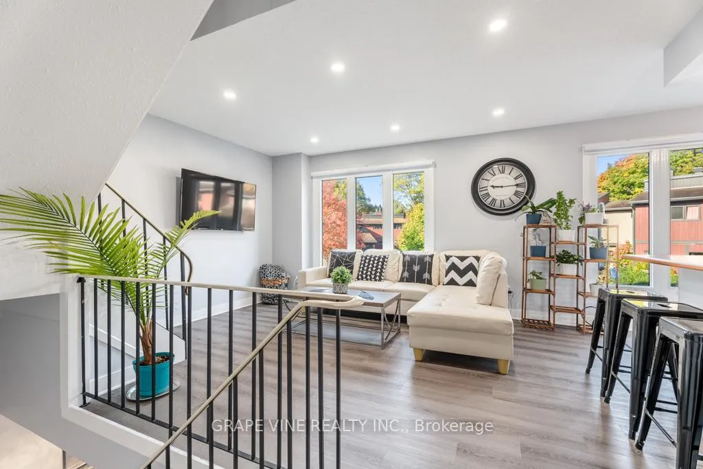 Photo 7 of Unit 58, 280 Mcclellan Road, Ottawa, Arlington Woods — HOMEH
