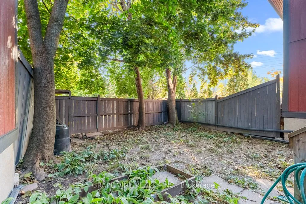 Photo 21 of Unit 58, 280 Mcclellan Road, Ottawa, Arlington Woods — HOMEH