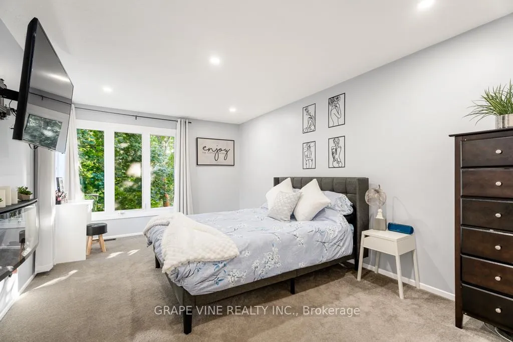 Photo 24 of Unit 58, 280 Mcclellan Road, Ottawa, Arlington Woods — HOMEH