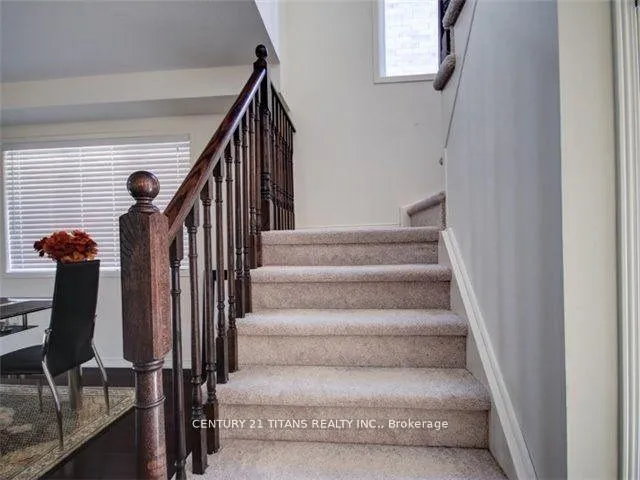 Photo 10 of 17 Headon Avenue, Ajax, Central East — HOMEH