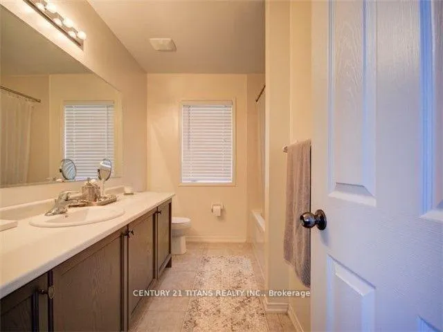 Photo 17 of 17 Headon Avenue, Ajax, Central East — HOMEH