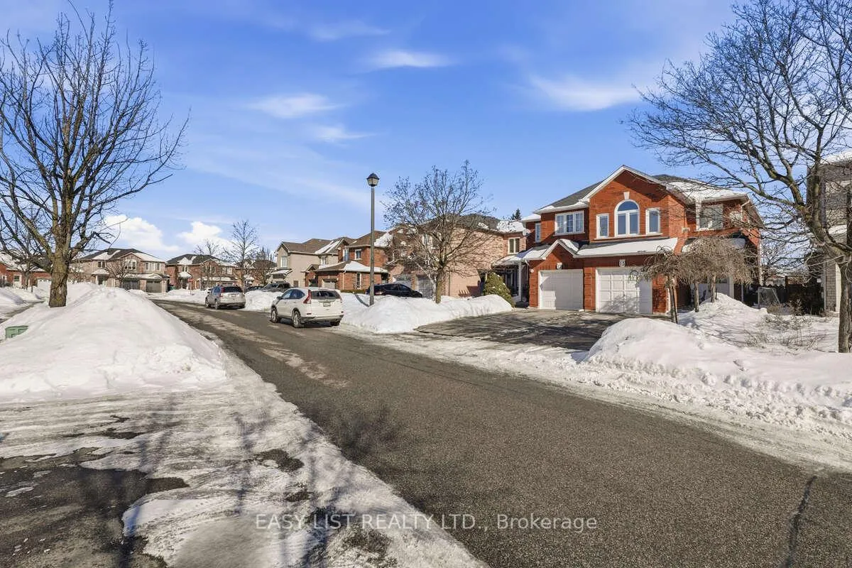 Photo 1 of 15 Coolspring Crescent, Caledon, Bolton East — HOMEH