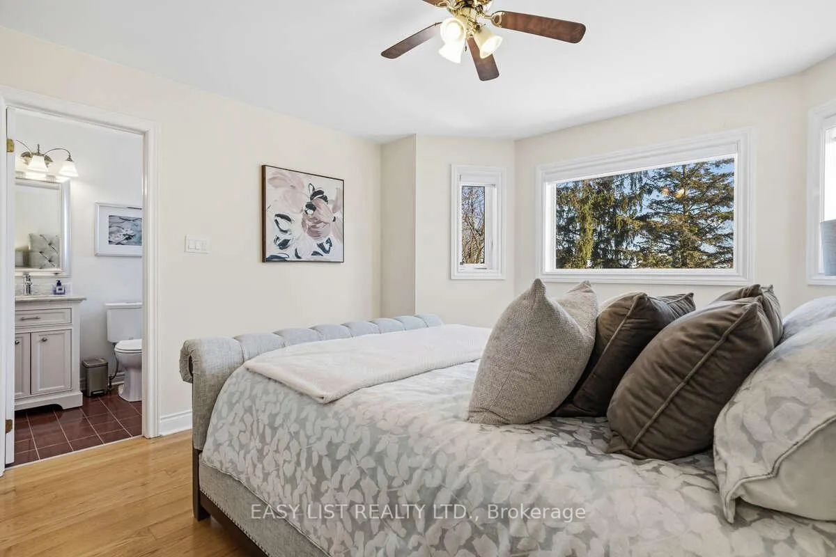 Photo 28 of 15 Coolspring Crescent, Caledon, Bolton East — HOMEH