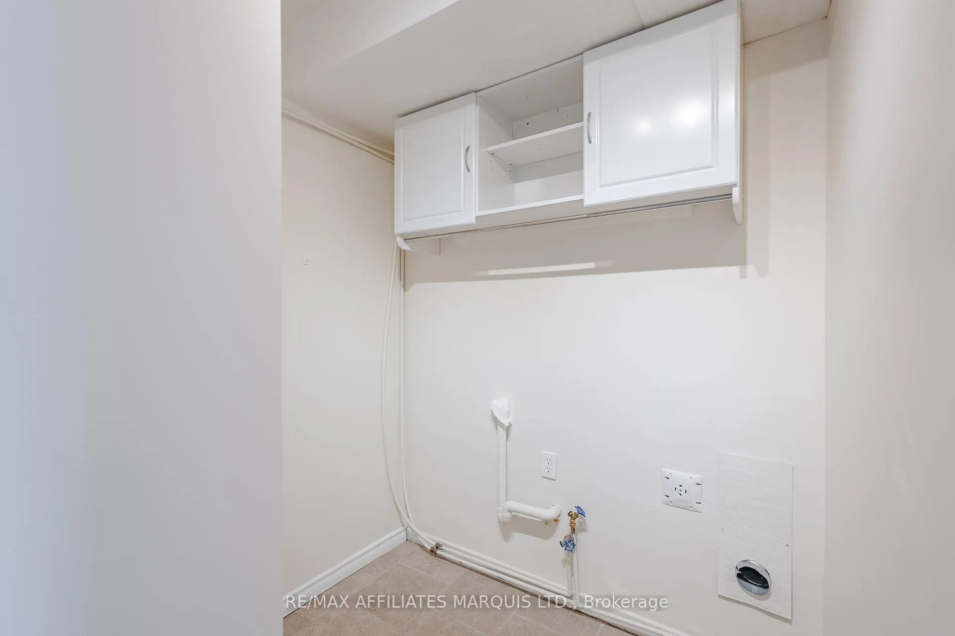 Photo 31 of 3004 Pitt Street, Cornwall — HOMEH