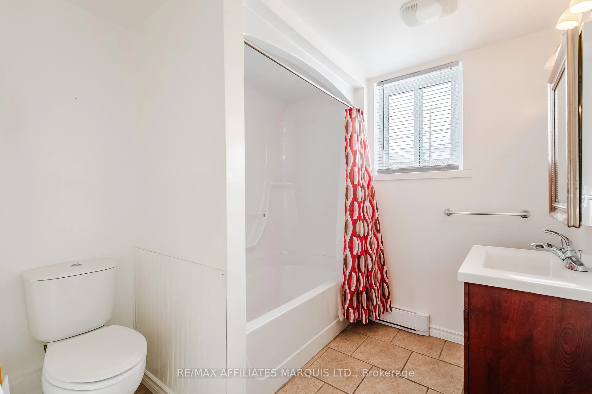 Photo 32 of 3004 Pitt Street, Cornwall — HOMEH