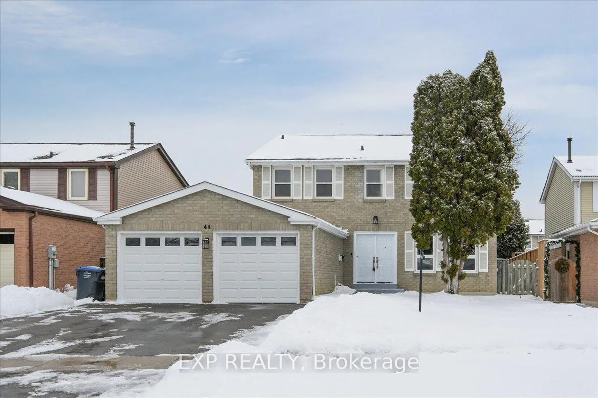 Front of 44 Newcastle Crescent