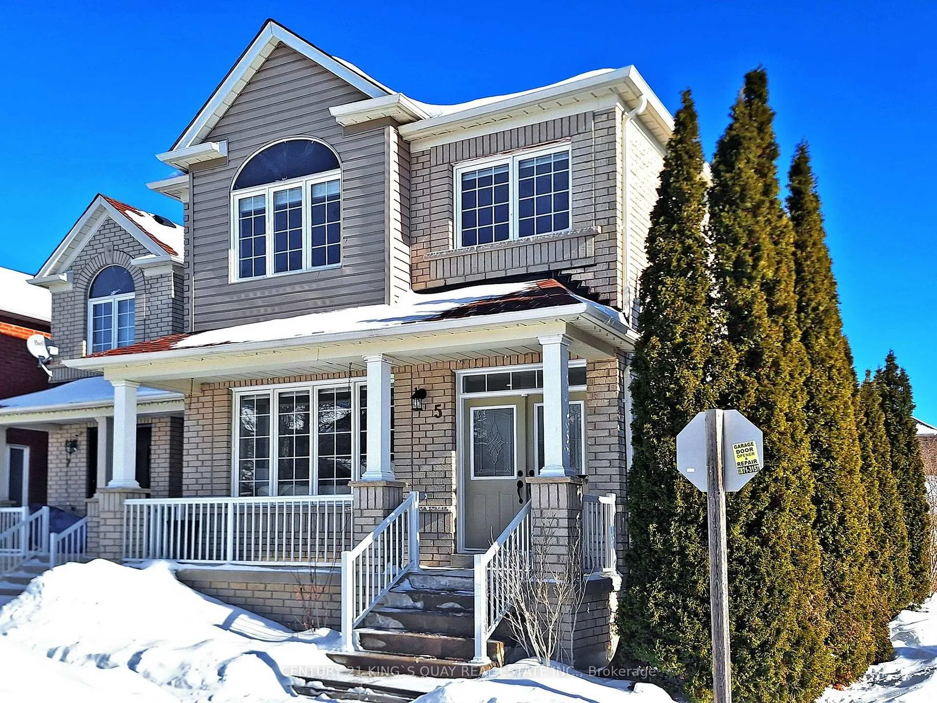 Photo 1 of 5 Ambercroft Street, Markham, Greensborough — HOMEH