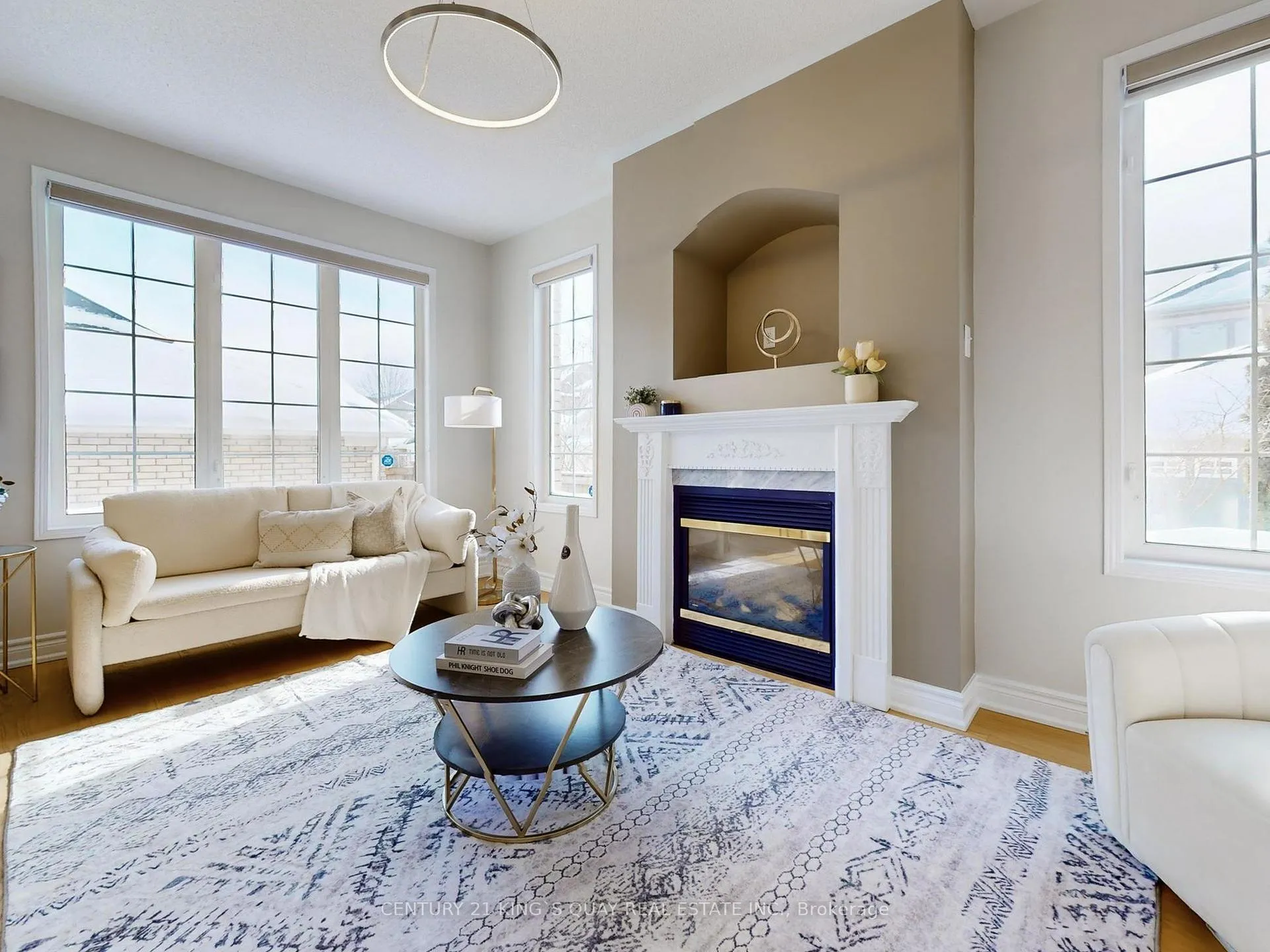 Photo 4 of 5 Ambercroft Street, Markham, Greensborough — HOMEH