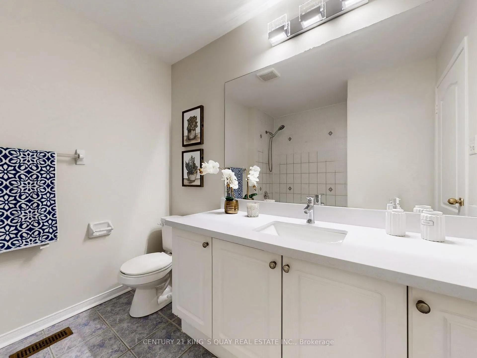 Photo 18 of 5 Ambercroft Street, Markham, Greensborough — HOMEH