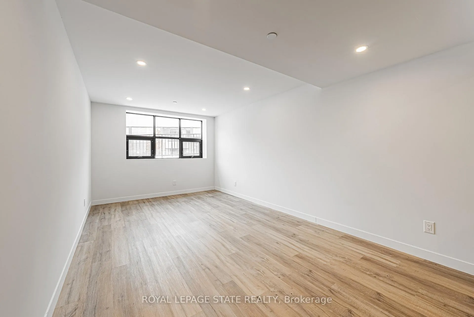Photo 10 of Unit 103, 555 Sanatorium Road, Hamilton, Mountview — HOMEH