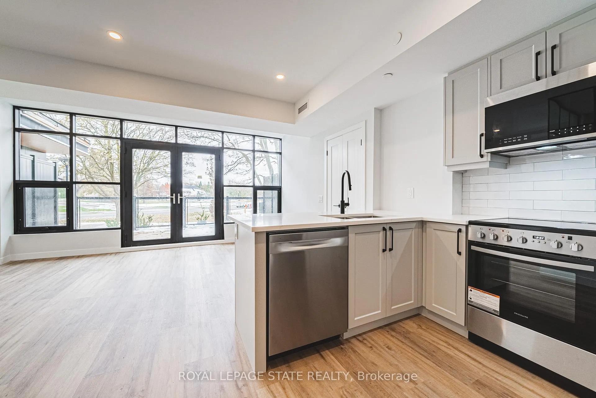 Photo 9 of Unit 206, 555 Sanatorium Road, Hamilton, Mountview — HOMEH