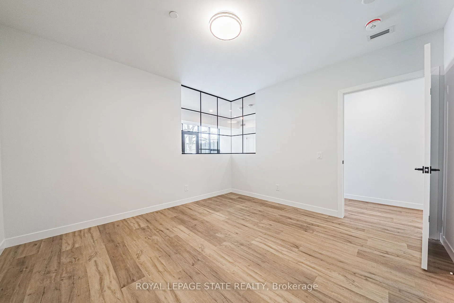 Photo 12 of Unit 206, 555 Sanatorium Road, Hamilton, Mountview — HOMEH